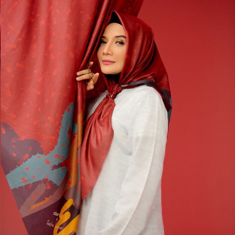 Deenay X Zaskia Sungkar Deenay Laria Red Deenay Original