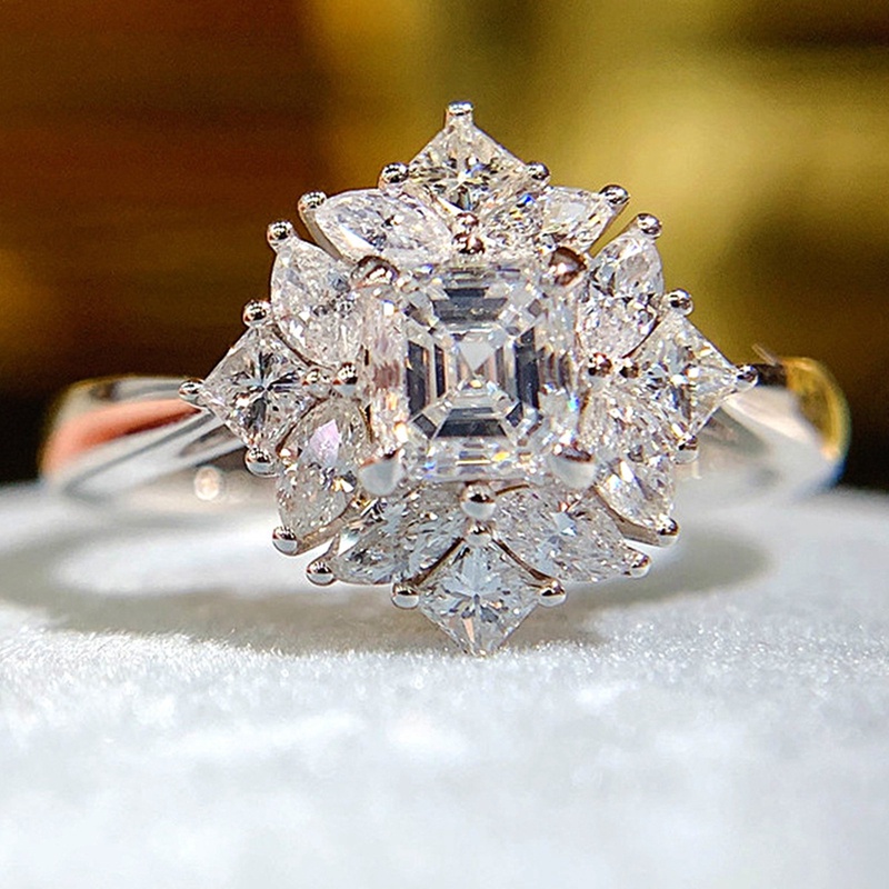 Cincin Kristal Cubic Zirconia Warna Silver Untuk Wanita