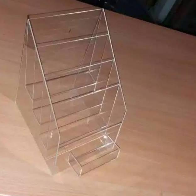 

TERBARU BROSUR HOLDER ACRYLIC UK A5 4SUSUN + KARTU NAMA, TEMPAT BROSUR ( PACKING AMAN )