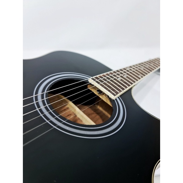 Gitar Akustik Lakewood Bahan Spruce Senar String Trusrod Warna Hitam Jumbo Murah Jakarta