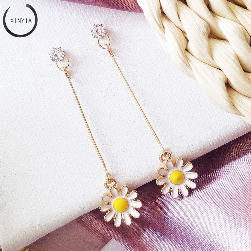 [Bayar Di Tempat] Korea Simple Daisy Sun Flower Pendant Earrings Anting JR1179