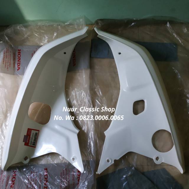 Sayap Honda Grand Original AHM Warna Putih