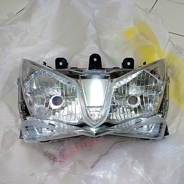 reflektor lampu depan vario techno 125 fi KZR non original th 2012 2015