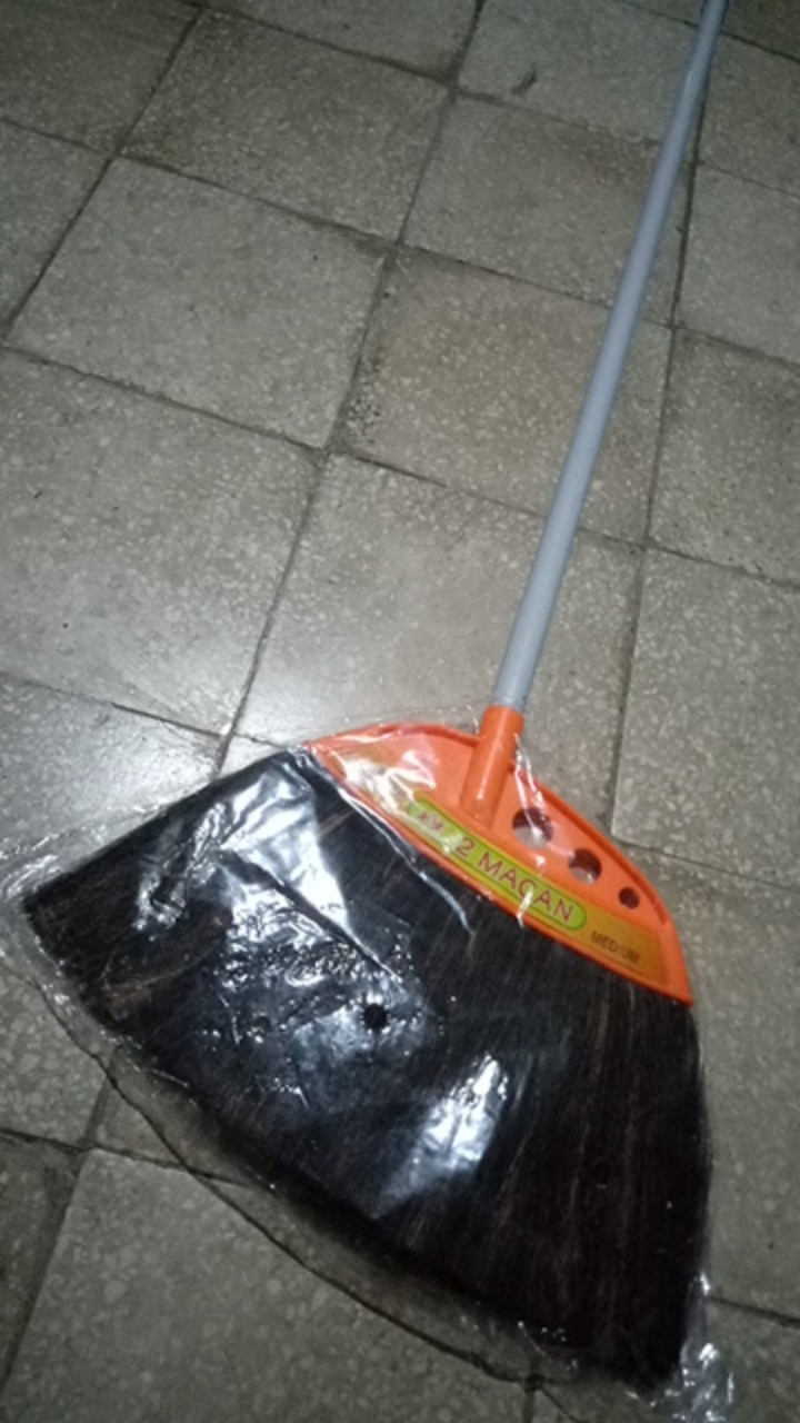 Sapu 2 Macan Lebar (hybrid)