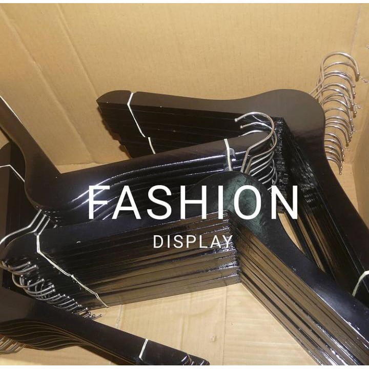 Hanger Kayu Dewasa Warna Hitam Gantungan Baju Display Pakaian Rak Display Pakaian Hanger Distro - BH
