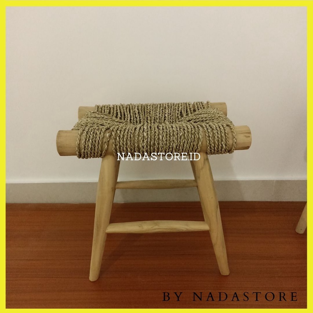 Recta Stool Seagrass / kursi / bangku Kotak Anyaman Enceng gondok / Stool Seagrass Rectangle Esthetic