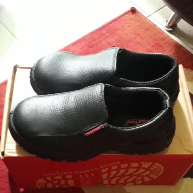 Cheetah Safety wear 3001 H Black..