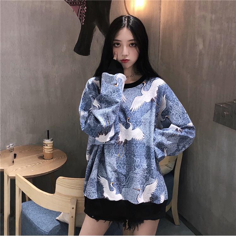 Sweater Model Longgar Round Neck Lengan Panjang untuk 