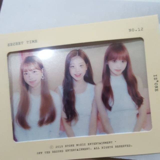 [WTT]Official izone iz*one unit photocard film secret time photobook sharing
