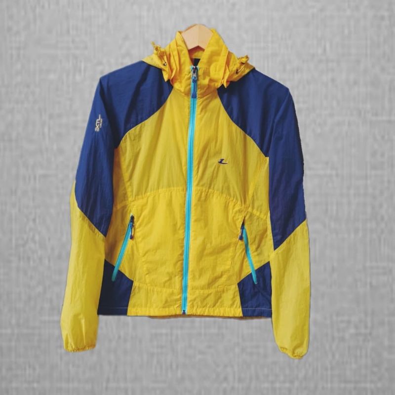 JAKET PARASUT / JAKET SEPEDA / RUNNING
