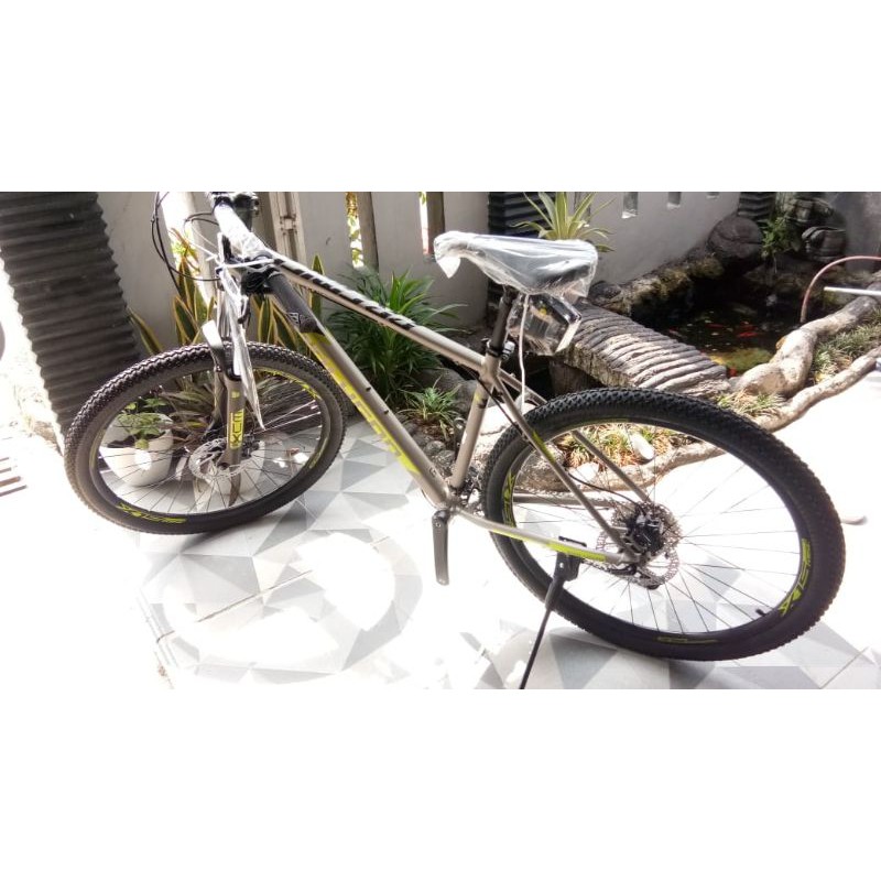 NEW Ready stock Sepeda MTB polygon premier 5