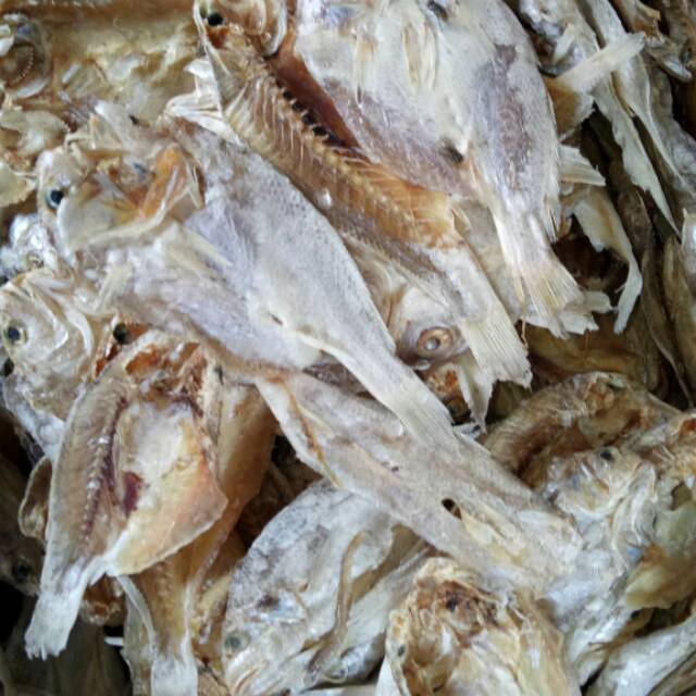 

Ikan kering tawar crispy /ikan kering kerupuk