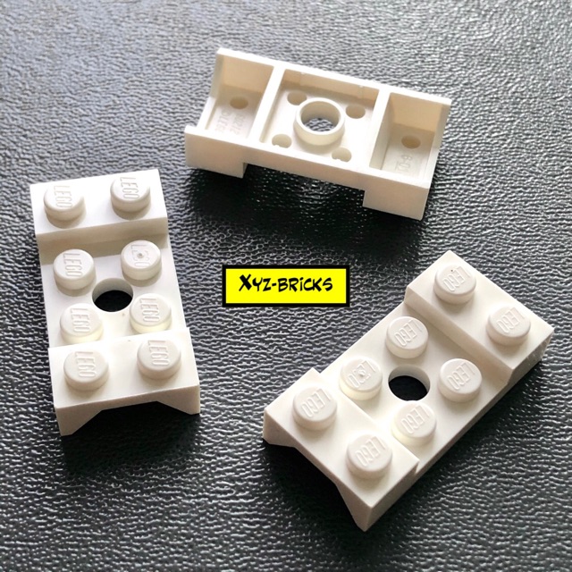 LEGO PARTS 4600181 - Mudguard 2x4 with Hole Dia 4.9 White