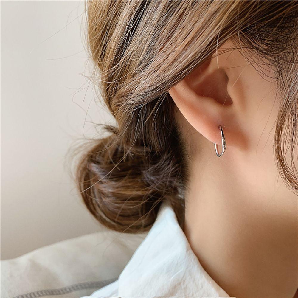 NEEDWAY Needway Anting Berbentuk C Geometris Elegan Gaya Keren Logam Bentuk Persegi Gaya Korea Earrings