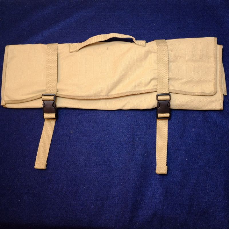 

Knife roll pocket karet