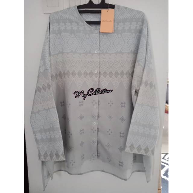 Kerinci grey Ria Miranda