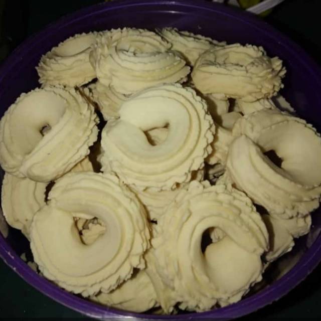 

Kue kering tradisional sagoon Garut satru