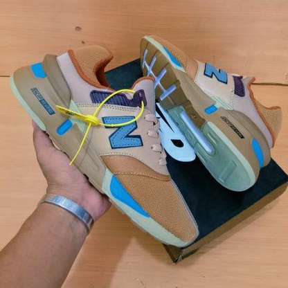 Sepatu new balance 997 , sneakers pria, new balance 997, sepatu pria terbaru