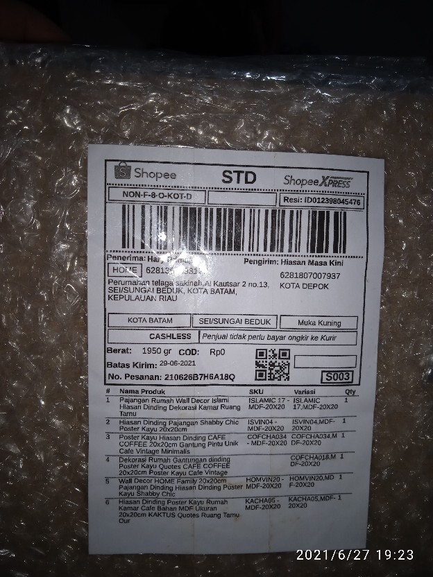 Wall Decor Home Family 20x20cm Pajangan Dinding Hiasan Dinding Poster Kayu Shabby Chic