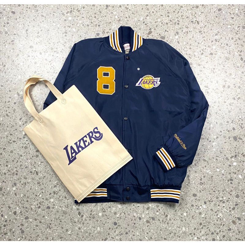 jaket varsity lakers