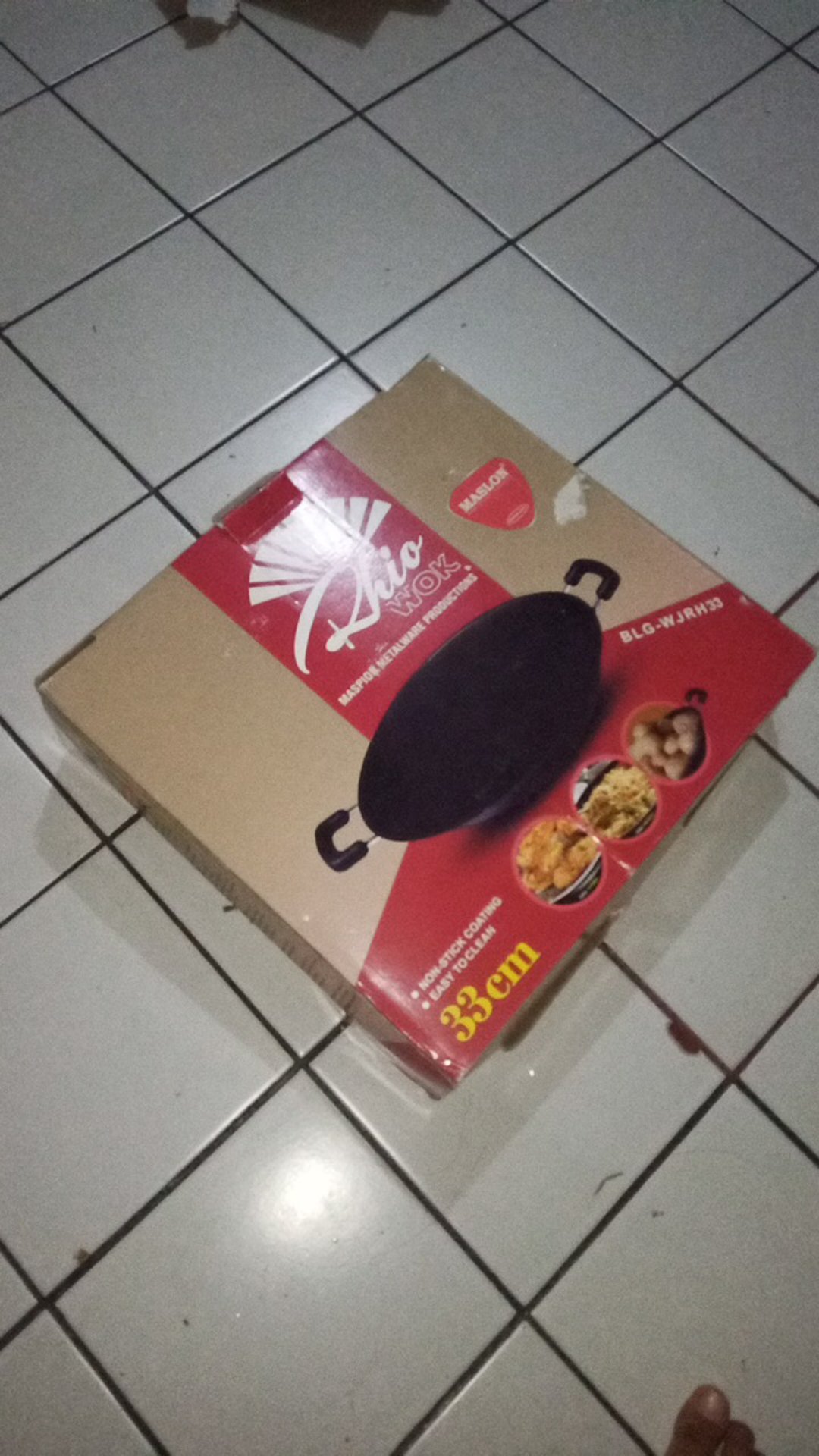 Maspion Wajan Rhio Wok 33 Cm - Wajan Besi Antilengket Ekonomis