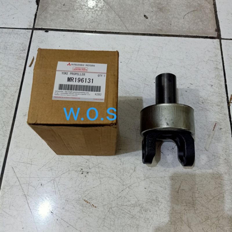 yoke sleeve yoke kopel depan triton 2.8cc 2800cc