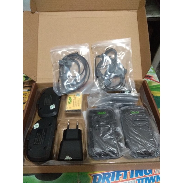 Walkie talkie ht handy talkie WLN KD - C100 paket 2 pcs hanfre
