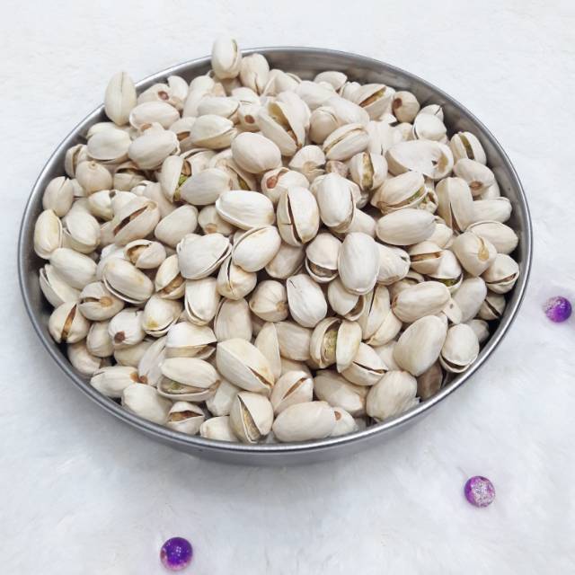 

Kacang fustuk pisthachio ketawa kulit oleh oleh haji umroh