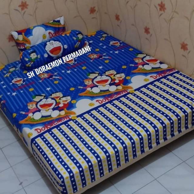 Ready sprei motif doraemon uk 160 x 200