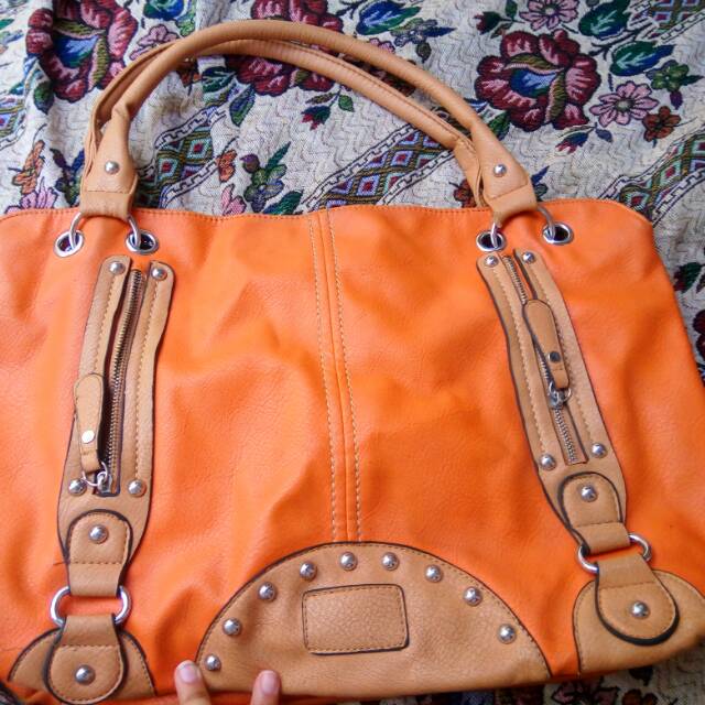 Tas Besar preloved beli di Matahari Dept Store