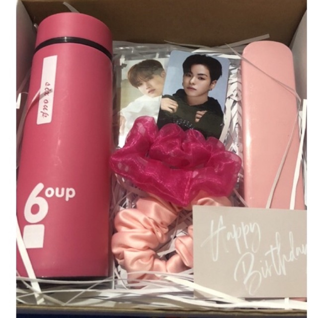 

Hampers Kado Cewek Kado Ulang Tahun Souvenir Murah