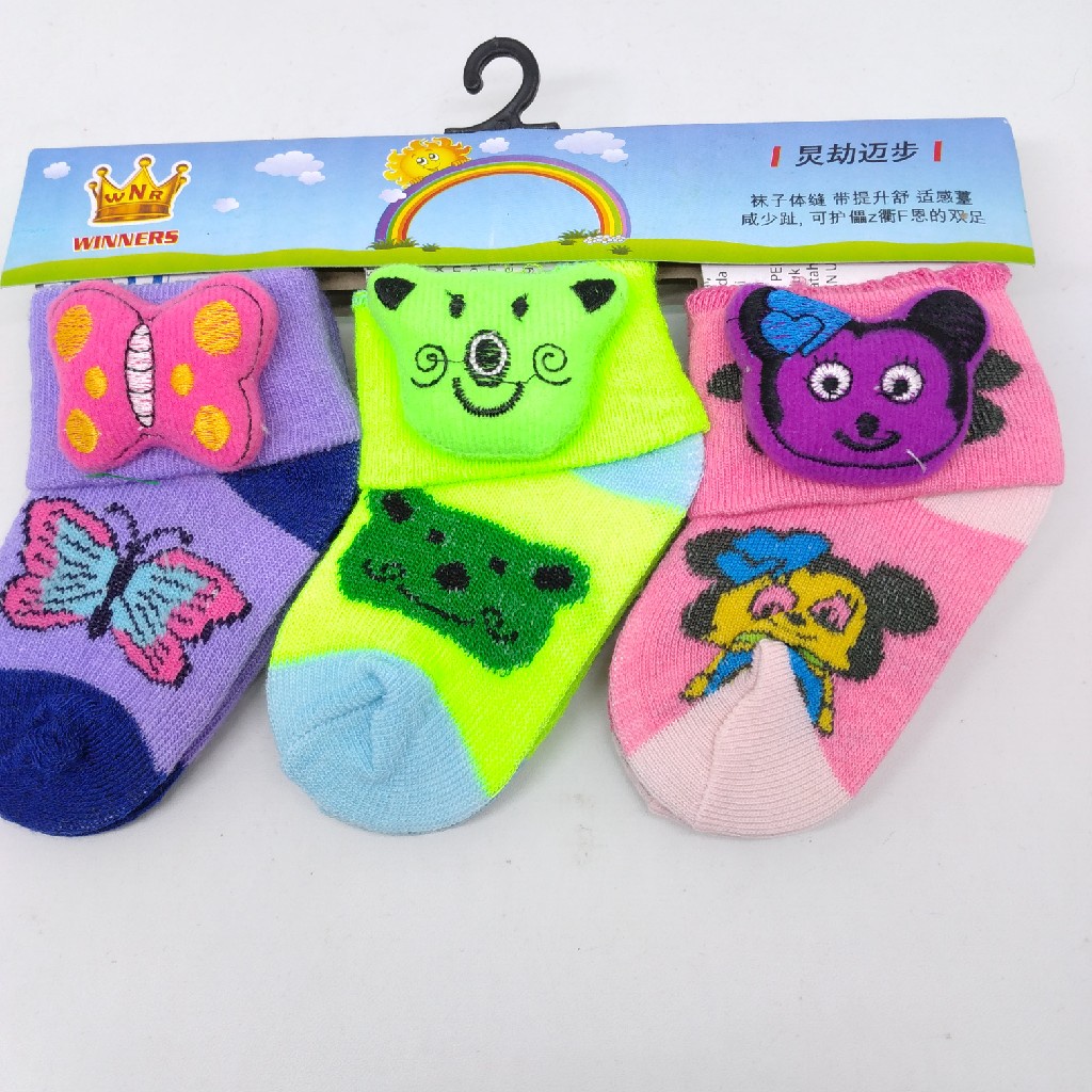 ISI 3 PASANG KAOS KAKI BAYI MOTIF BONEKA 3D USIA 0-6 BULAN