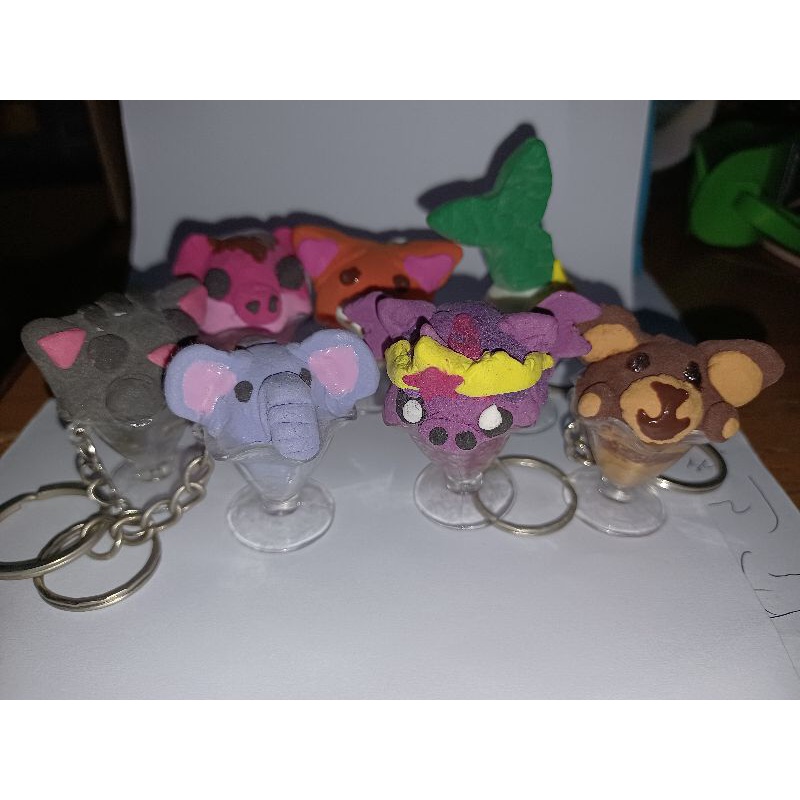 keychain ice cream cup (koleksi karakter