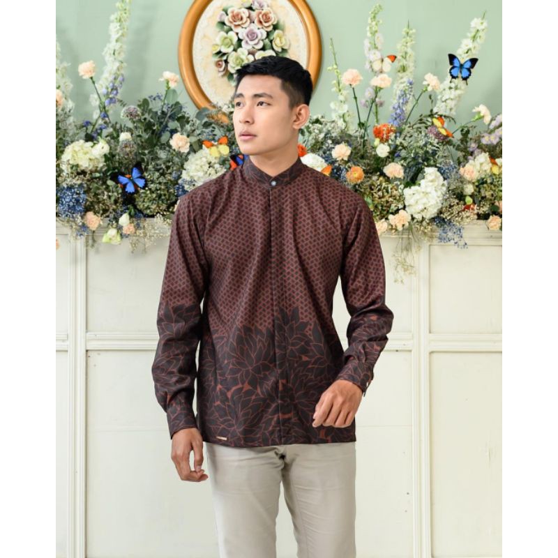 Gavin Long Shirt Cinnamon XL by Wraringklamby