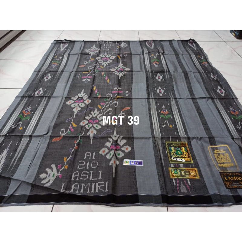 Sarung Lamiri kosongan sutra 50℅