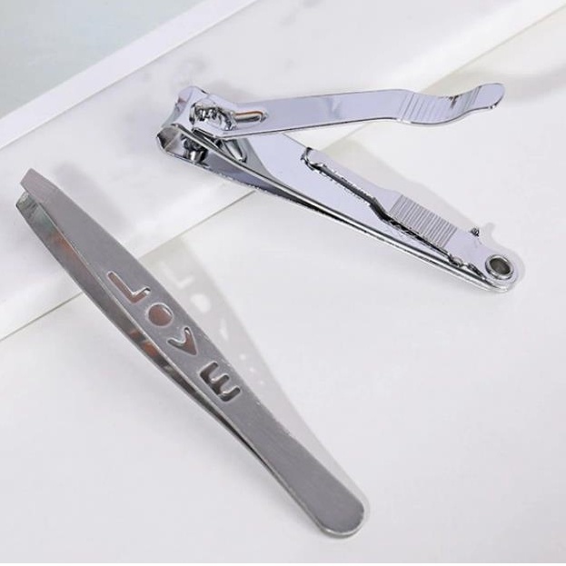 JD 2pc Set Eyebrow Clip Suit Nail Clippers Polishing Nail Clipper Eyelash Curler Makeup Tools