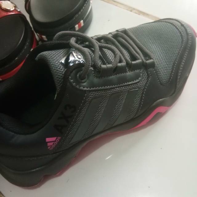 Adidas AX3