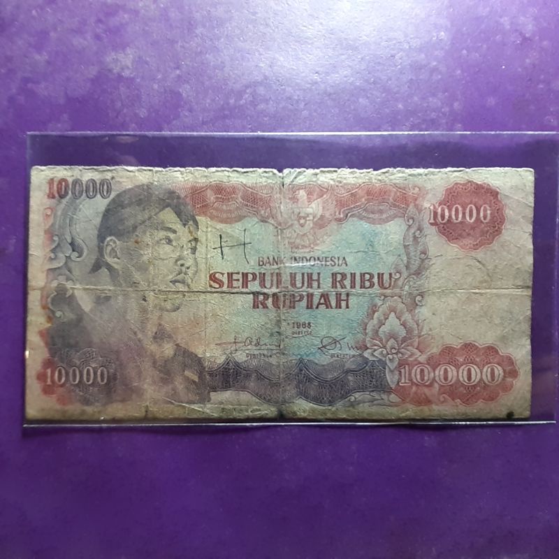 Uang 10000 rupiah sudirman 1968