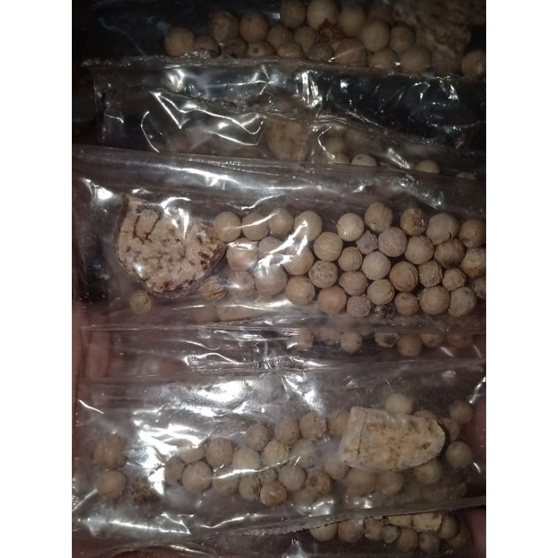 

Lada/Merica 1 renceng isi 10 sachet