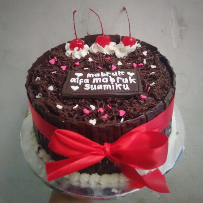 

Kue ulang tahun blackforest/ Blackforest Cake/Birthday cake