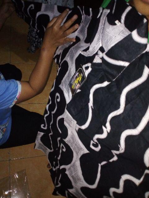 Gurdo Pari Kemeja Batik Pria Reguler Fit Lengan Panjang Modern Ori By Putra Zein