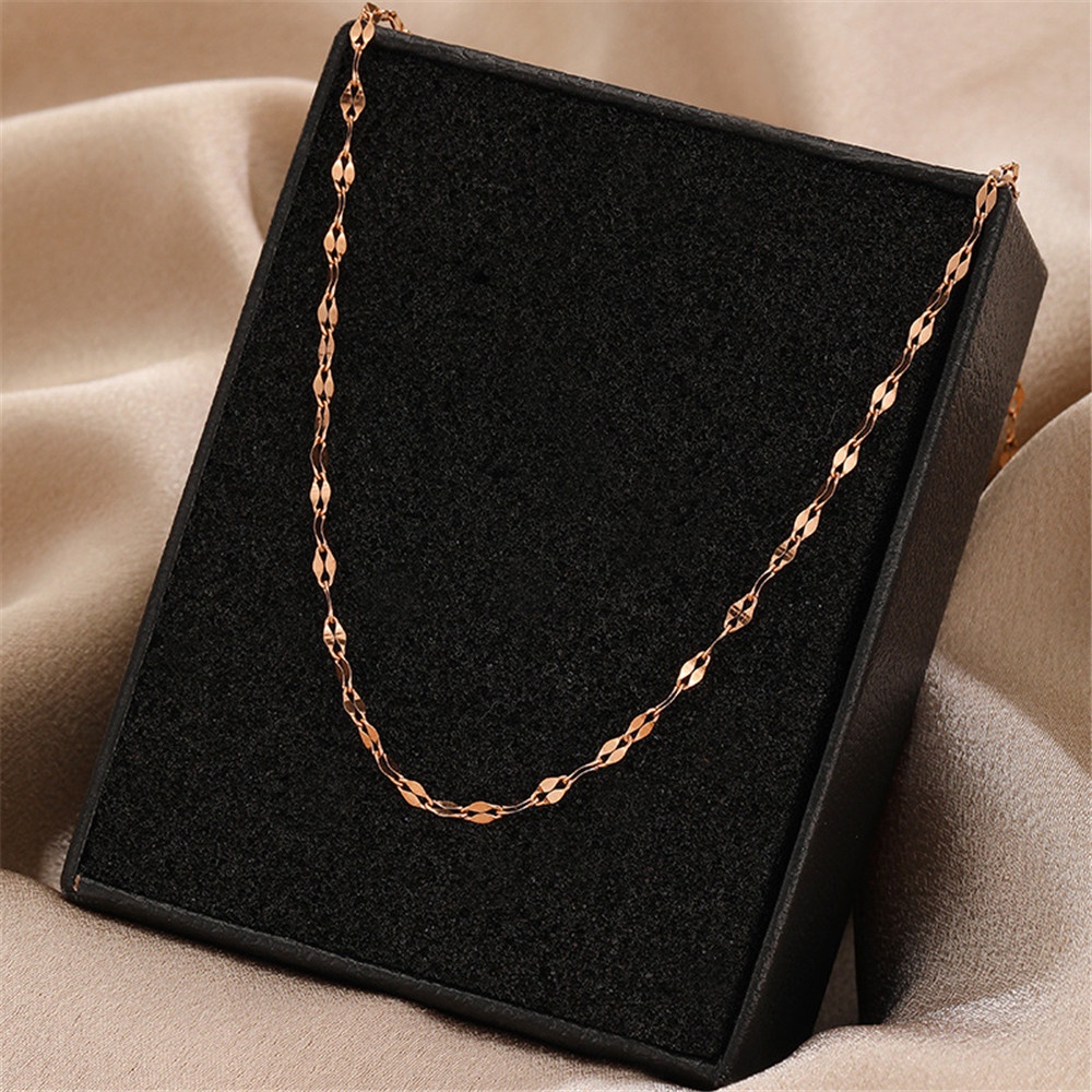 Kalung Rantai Klavikula Bahan Titanium 18k Warna Rose Gold