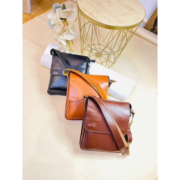 Tas Selempang Kulit Cowok