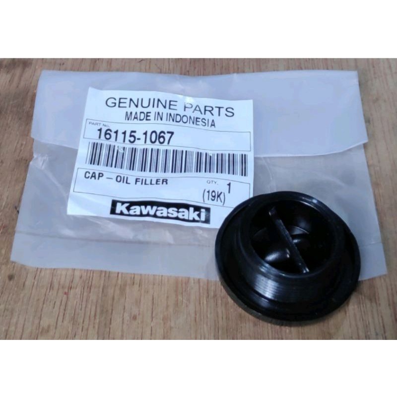 CAP TUTUP OLi MESIN KAWASAKI KAZE BLITZ original