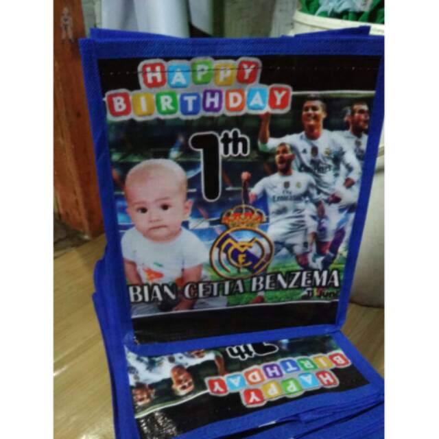 

Tas souvenir ulang tahun