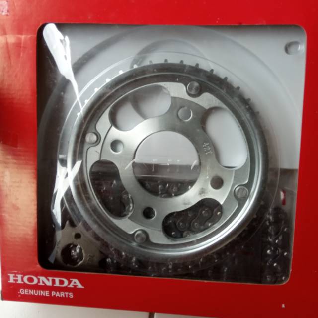 Gir set/pull set. Buat motor AHHM honda megaro new/verz/cb150r
