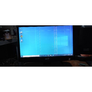 monitor lcd Lg 16 widescreen minus sesuai gambar