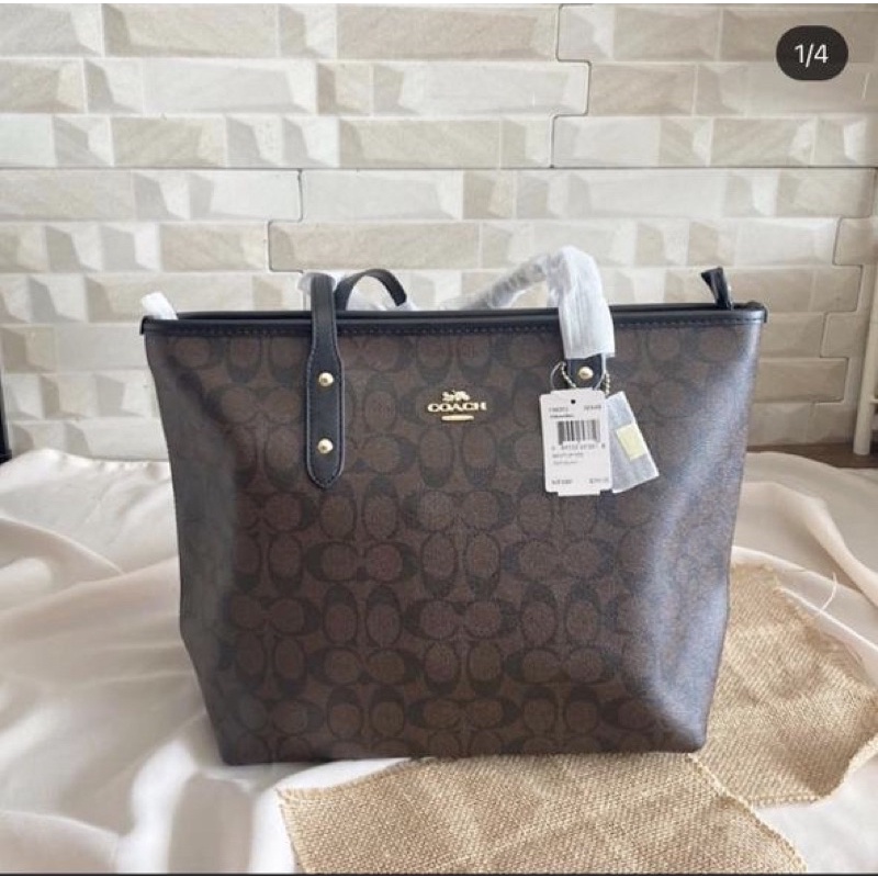 coach signature totebag