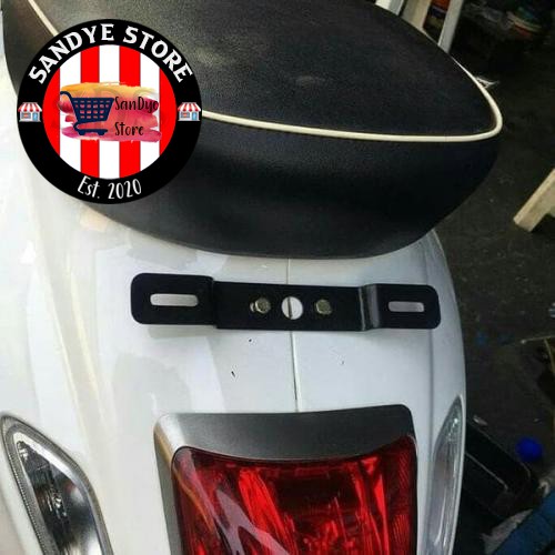 Braket/Bracket/Dudukan Plat Nomor Vespa Matic