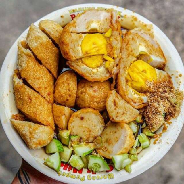 

Pempek kapal selam